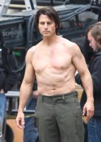 Tom-Cruise-Shirtless-Mission-Impossible-4-PHOTOS.jpg